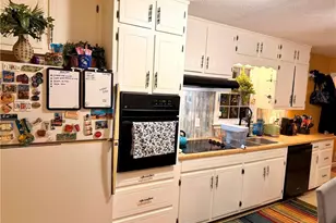 4320 Cary Dr, Snellville, GA 30039 - Photo 8