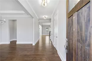 5706 Meadow View Dr, Jefferson, GA 30549 - Photo 6