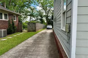 1594 Hardin Ave, Atlanta, GA 30337 - Photo 20