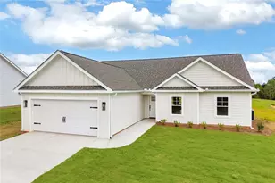 653 Racetrack Rd, Toccoa, GA 30577 - Photo 2
