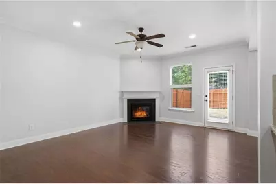 955 Firethorne Pass, Cumming, GA 30040 - Photo 12