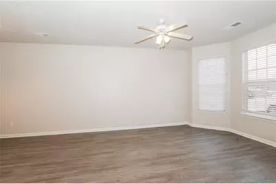 2296 Nicole Drive, Hampton, GA 30228 - Photo 4