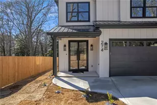 274 White St, Hoschton, GA 30548 - Photo 6