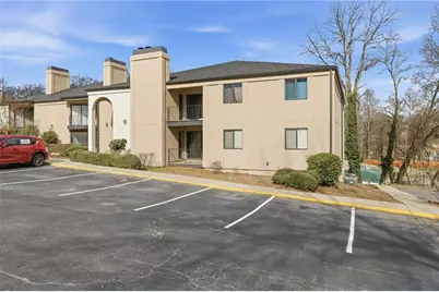 605 Candler Street #B15, Gainesville, GA 30501 - Photo 2