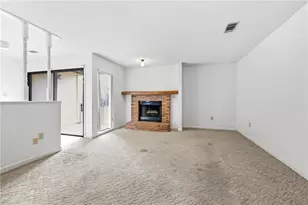 605 Candler St, Gainesville, GA 30501 - Photo 4