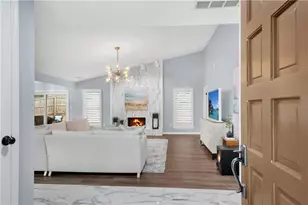 860 Waterbrook Ct, Roswell, GA 30076 - Photo 2