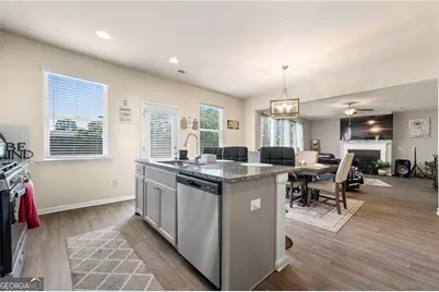 1840 Pearson Street, Loganville, GA 30052 - Photo 6