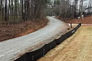 647 Fairview Rd, Pendergrass, GA 30567 - Photo 30