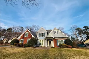 895 Thoroughbred Trce, Sugar Hill, GA 30518 - Photo 1