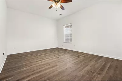 134 Lynnfield Circle SE, Lawrenceville, GA 30045 - Photo 8