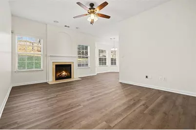 134 Lynnfield Circle SE, Lawrenceville, GA 30045 - Photo 6