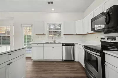 134 Lynnfield Circle SE, Lawrenceville, GA 30045 - Photo 14