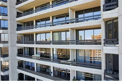 2660 Peachtree Road NW #20D, Atlanta, GA 30305 - Photo 6