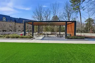 2660 Peachtree Rd NW, Atlanta, GA 30305 - Photo 20