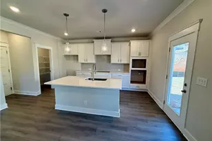 5377 Windridge Pkwy, Gainesville, GA 30507 - Photo 4