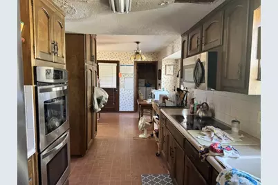 4703 Marc Court SW, Lilburn, GA 30047 - Photo 14