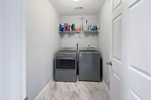 38 Inverness Ave, Newnan, GA 30263 - Photo 14