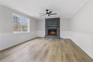 6619 Brynhurst Dr, Tucker, GA 30084 - Photo 14