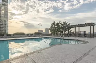 400 W Peachtree St NW, Atlanta, GA 30308 - Photo 60