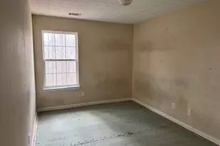 3001 Fields Dr, Lithonia, GA 30038 - Photo 4