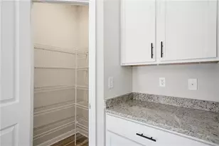 3966 Oakwood Ter Ct, Oakwood, GA 30566 - Photo 10