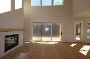 7385 Magnolia Crst Ln, Cumming, GA 30028 - Photo 10