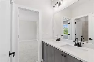 7385 Magnolia Crst Ln, Cumming, GA 30028 - Photo 22