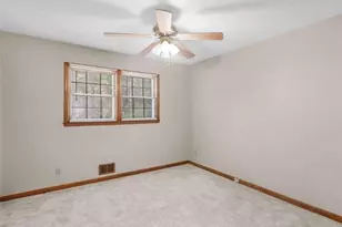 8294 Winston Way, Jonesboro, GA 30236 - Photo 34