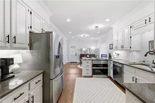 2511 N Oaks Dr, Gainesville, GA 30506 - Photo 16