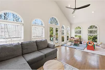 2511 N Oaks Drive, Gainesville, GA 30506 - Photo 12