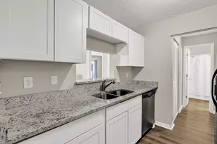 549 Windchase Ln, Stone Mountain, GA 30083 - Photo 12