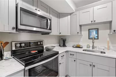 3784 Ivy Road NE, Atlanta, GA 30342 - Photo 56