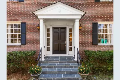 3784 Ivy Road NE, Atlanta, GA 30342 - Photo 2