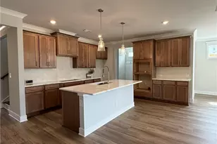 5504 Tullis Dr, Gainesville, GA 30507 - Photo 14