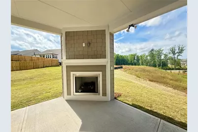 5504 Tullis Drive, Gainesville, GA 30507 - Photo 6