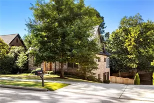 1890 Ridgewood Dr NE, Atlanta, GA 30307 - Photo 4