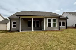 5524 Tullis Dr, Gainesville, GA 30507 - Photo 6