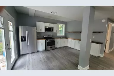 2966 Cardinal Lake Circle #B, Duluth, GA 30096 - Photo 2