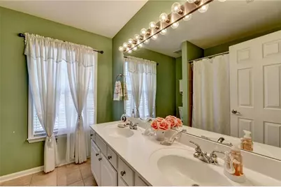 653 Prada Ct, Lawrenceville, GA 30043 - Photo 34