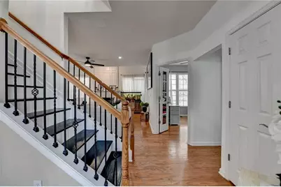 653 Prada Ct, Lawrenceville, GA 30043 - Photo 6