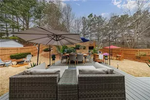 132 Carl Barrett Dr, Canton, GA 30115 - Photo 2