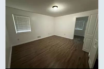 1247 Shoreham Drive, Atlanta, GA 30349 - Photo 4