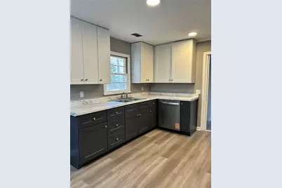 53 Pool Circle, Auburn, GA 30011 - Photo 2