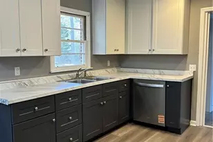 53 Pool Cir, Auburn, GA 30011 - Photo 2