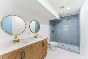 2103 Arlington Circle, Atlanta, GA 30318 - Photo 14