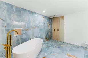 2103 Arlington Circle, Atlanta, GA 30318 - Photo 16