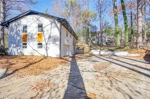 2541 Peyton Woods Trail, Atlanta, GA 30311 - Photo 28