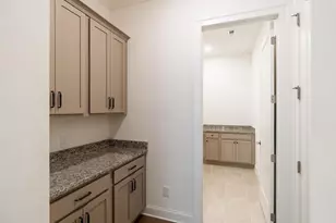 6954 Scenic Overlook Trace, Flowery Branch, GA 30542 - Photo 8