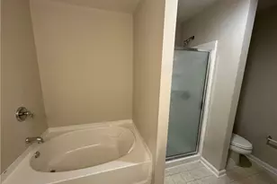 5571 Lindeman Ln, Johns Creek, GA 30022 - Photo 10