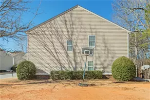 7766 Carnegie Dr, Fairburn, GA 30213 - Photo 20